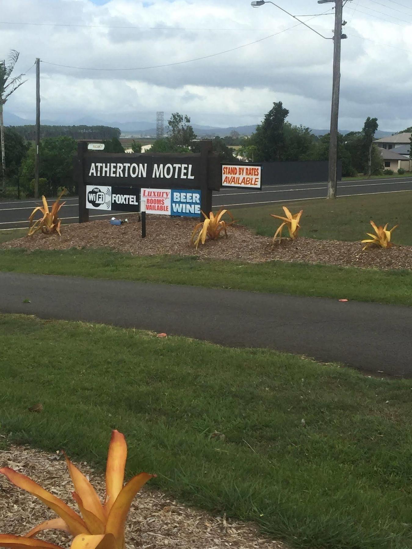 Atherton Motel ภายนอก รูปภาพ
